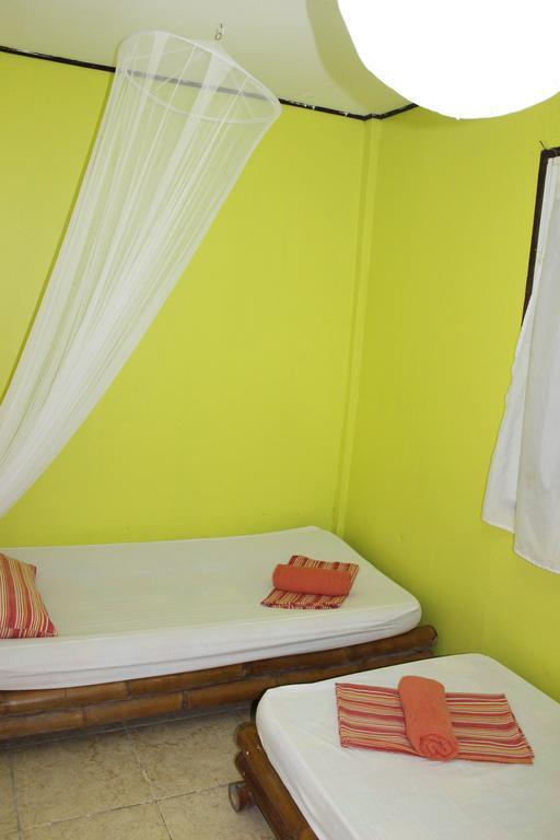 Surfers Home Boracay Balabag  Экстерьер фото