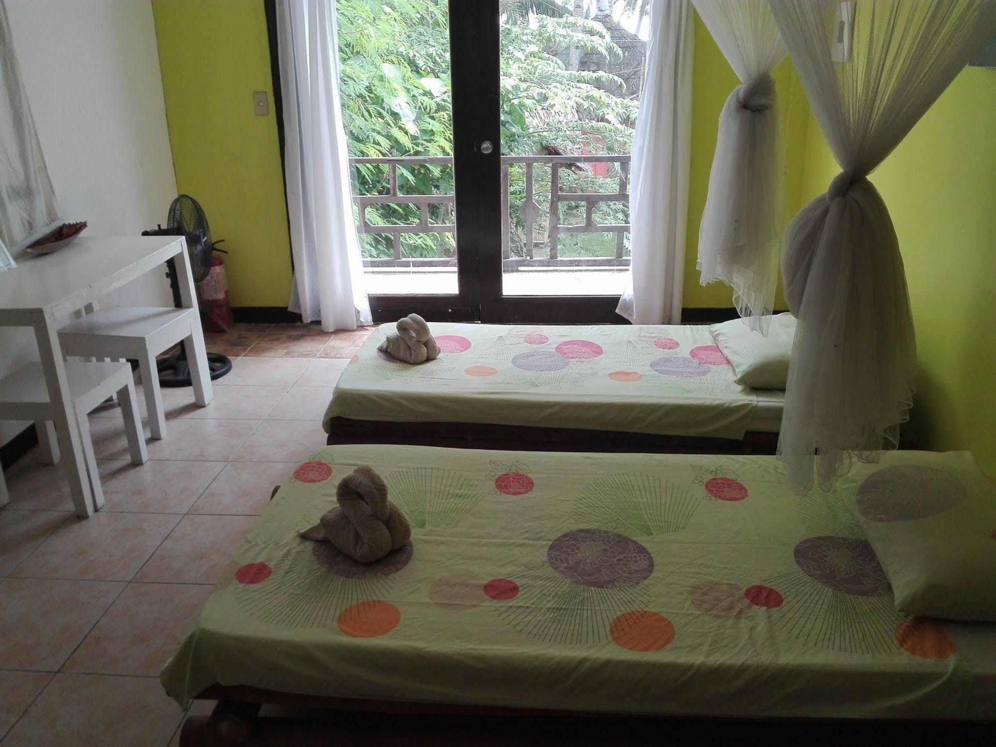 Surfers Home Boracay Balabag  Экстерьер фото